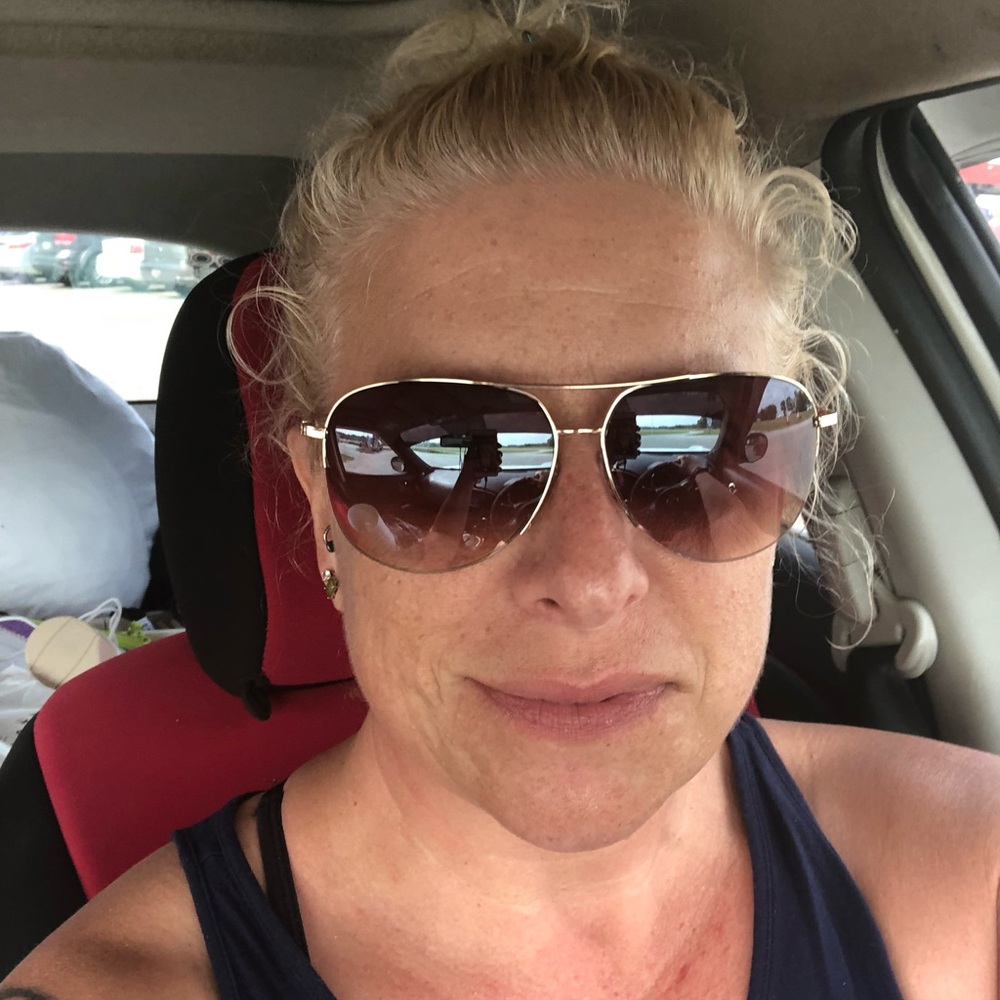 Meet your Posher, Michelle